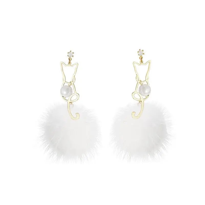 Korean Fashion of The New Cat Pearl Hair Ball Earrings Female Ins Autumn and Winter Plush Earrings Long Earrings for Women